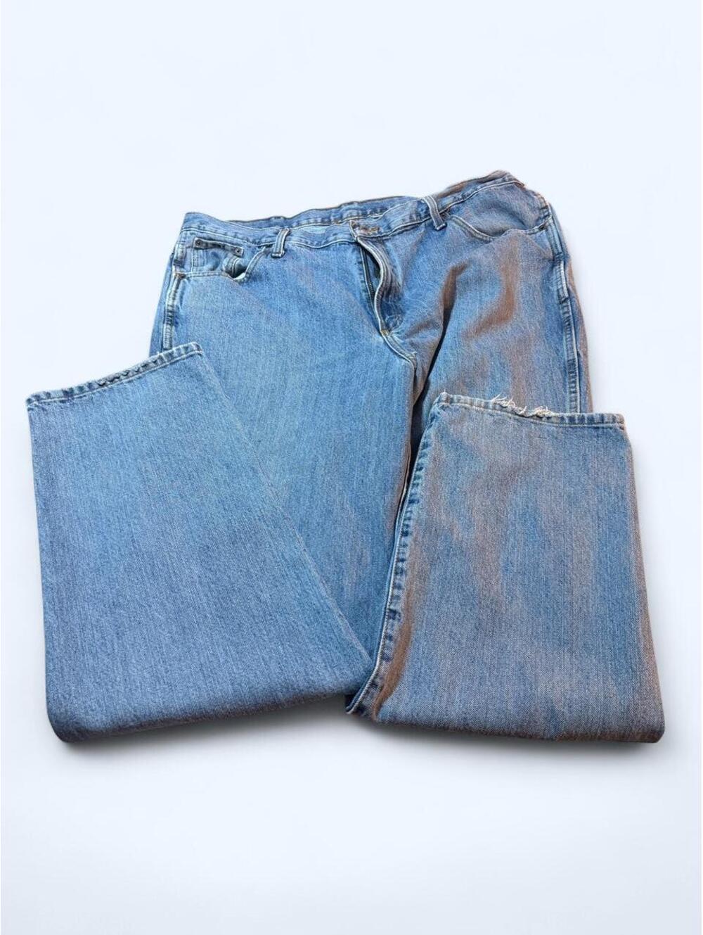 Cinch Up blue denim jeans with a relaxed fit #relaxed #denim